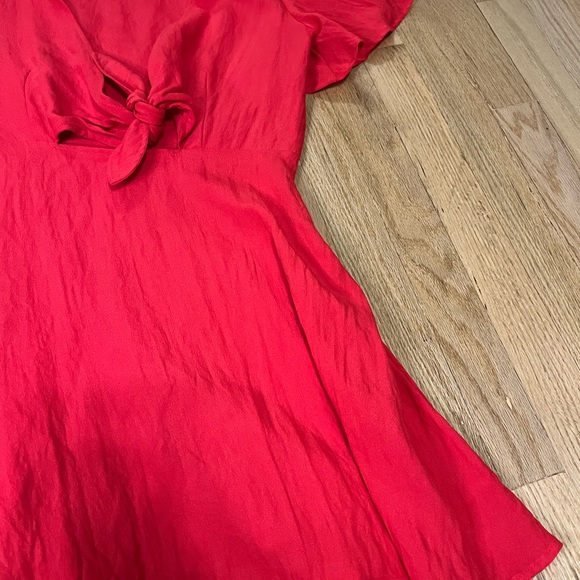 Lulu’s dress size medium - Picture 5 of 8